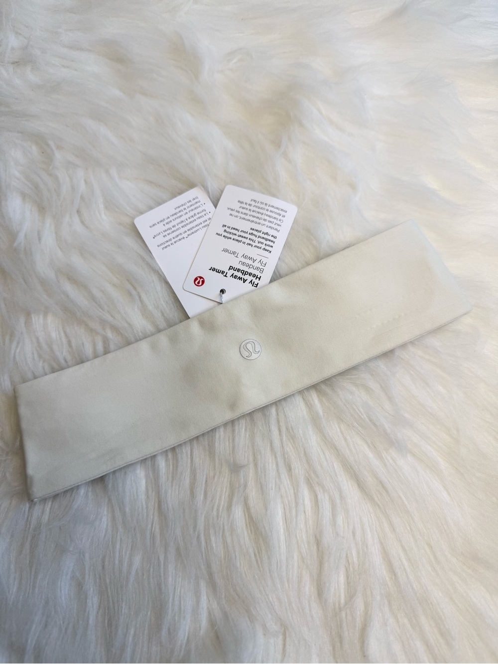 NWT Lululemon Fly Away Tamer Headband LTIV One Size